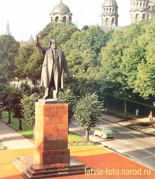 Lenin's monument in Riga